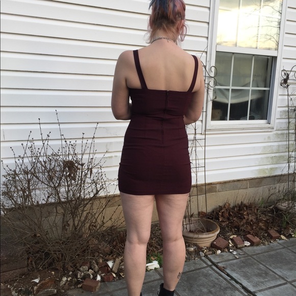 **SOLD** The Veronica Mini Dress - Picture 2 of 4